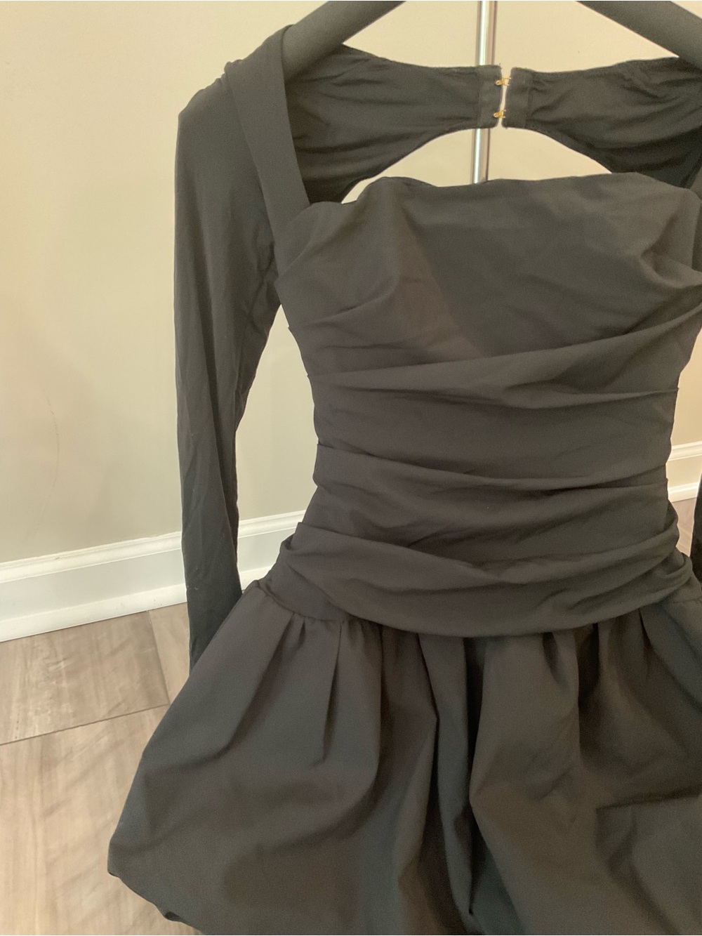 Oh Polly Black Long Sleeve Bubble Hem Mini Dress - Picture 4 of 7